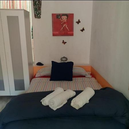 Apartamento Tipo Loth Alameda Sevilla Exteriör bild