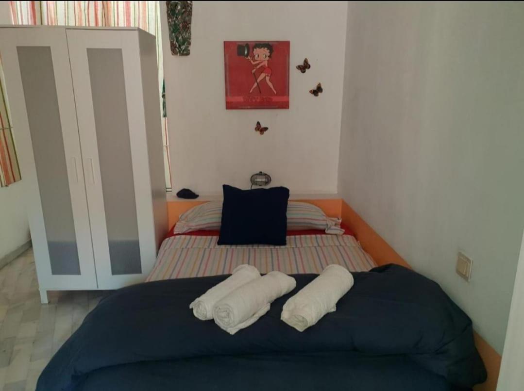 Apartamento Tipo Loth Alameda Sevilla Exteriör bild